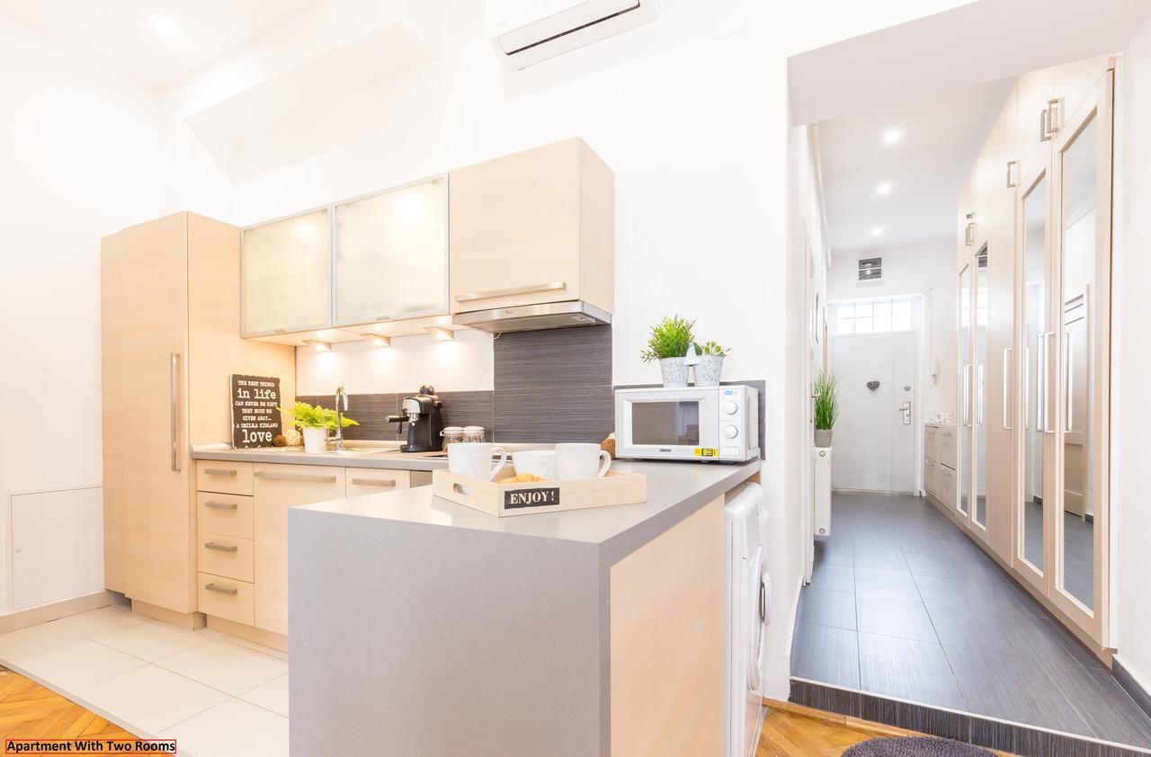 Real Apartments Zoltan Ii. Budapest Eksteriør billede